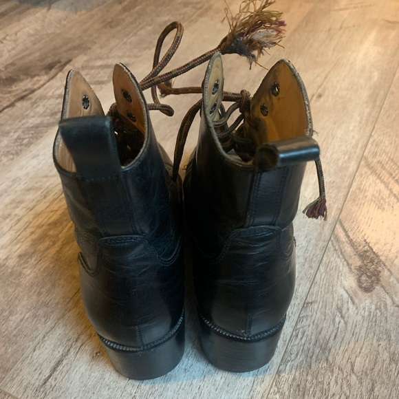 Vintage ALDO boots made in Italy combat leather classic heel size 8 - Picture 11 of 11